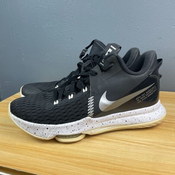 Nike LeBron Witness 5 Basketball Sneaker Shoes Men\'s 13 Black Lace Up CQ9380-001 main image 9